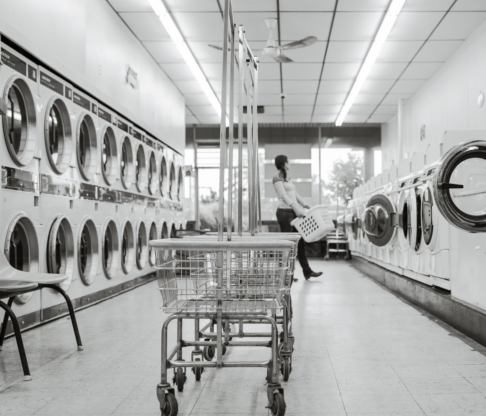 montaż i uruchomienie pralni przemysłowej